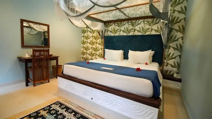 Non Sea View Theme King Room