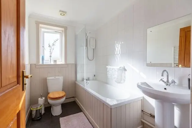Kennacoil Farm Cottage  (Pet Friendly)