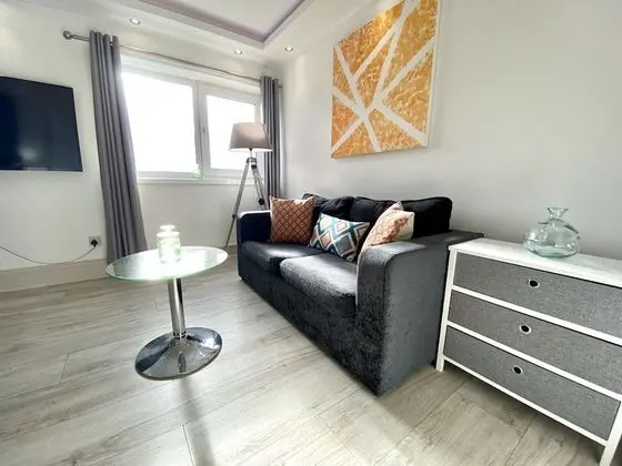 Apart Daire, 1 Çift Kişilik Yatak ve Çekyat