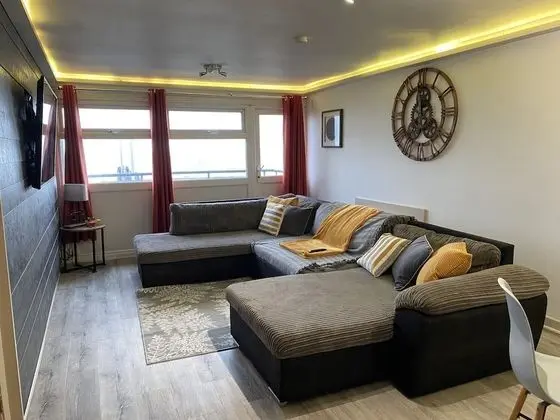 Kennedy House, 2 Bed Penthouse