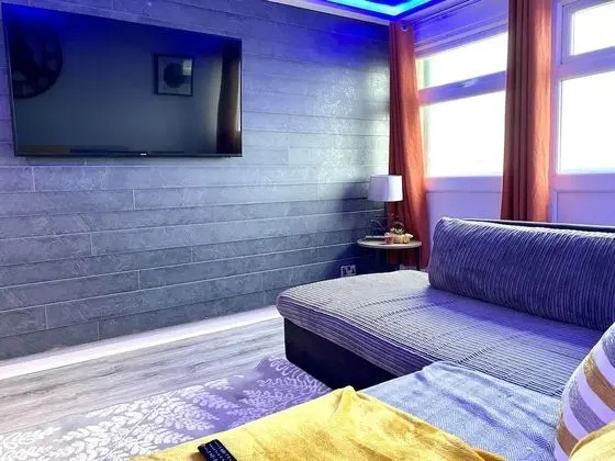 Kennedy House, 2 Bed Penthouse
