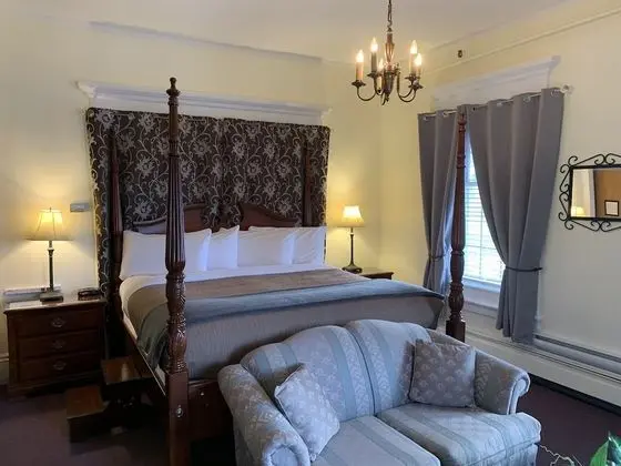 Executive Süit, 1 En Büyük (King) Boy Yatak, Balkon, Kısmi Deniz Manzarası