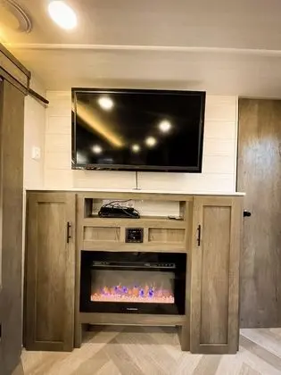 Karavan (Kennedy Kamp @ Branson View Campgroun)