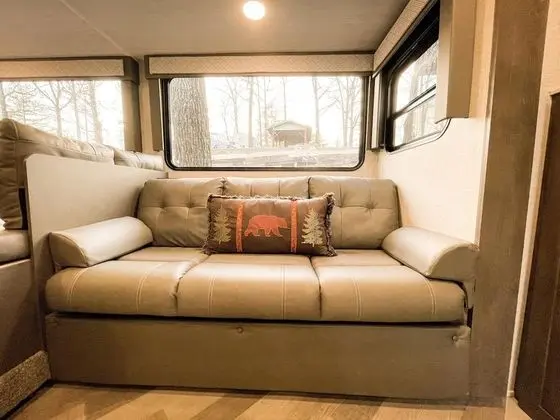 Karavan (Kennedy Kamp @ Branson View Campgroun)