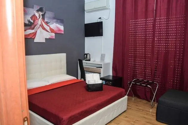 Tek Büyük veya İki Ayrı Yataklı Oda