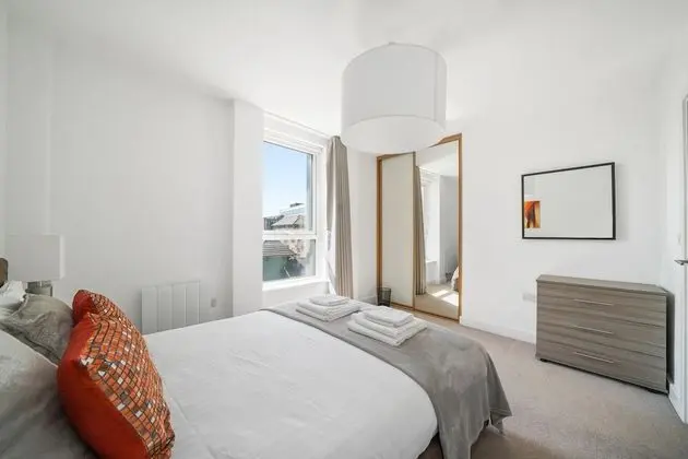 Kennet House Serviced Apartments - Apt B