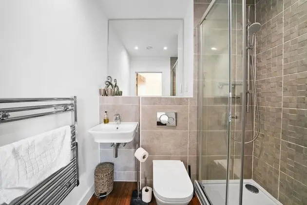 Kennet House Serviced Apartments - Apt B