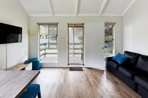 Kulübe (Balcony View Cabin)