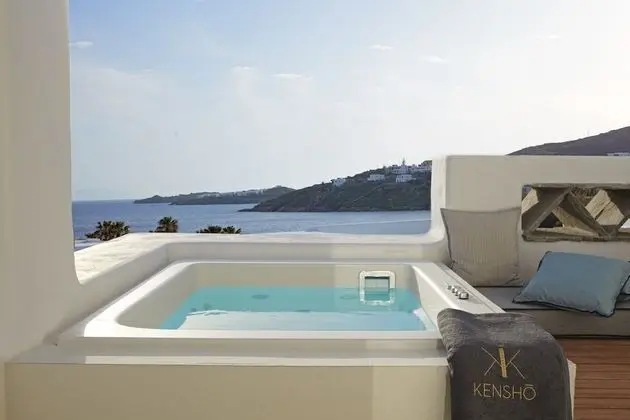 Deluxe Oda, Sıcak Su Küveti, Kısmi Deniz Manzaralı