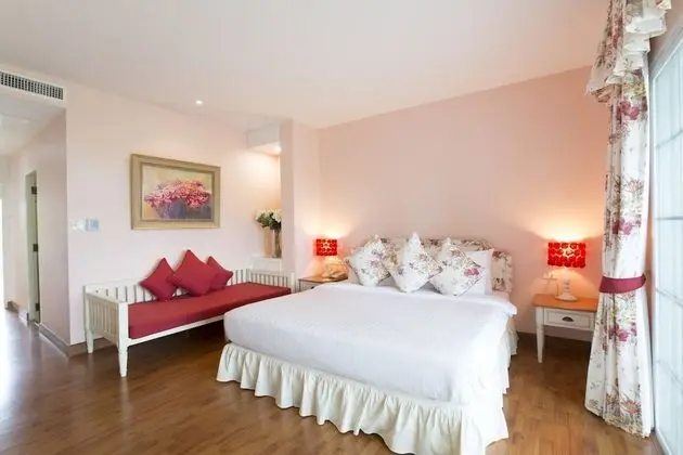 Grand deluxe room