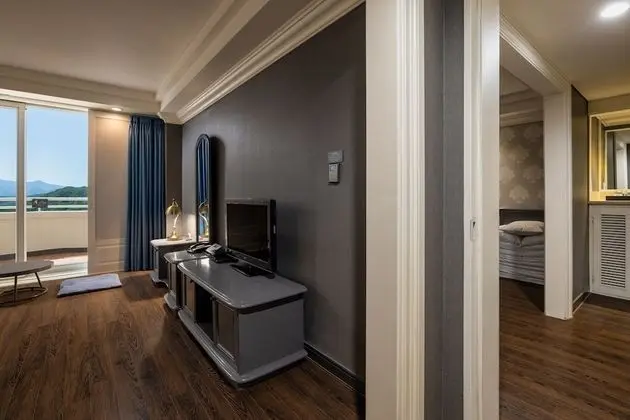 Connecting Family Room(Ondol)
