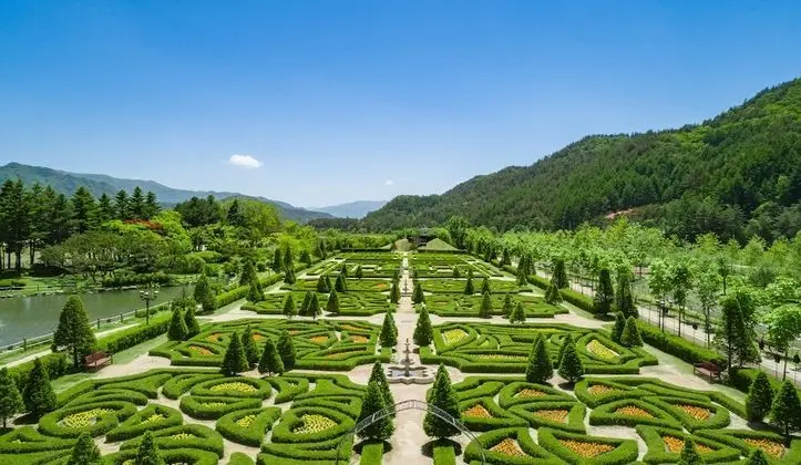 Royal Süit, 2 Çift Kişilik Yatak, Sigara İçilmez, Bahçe Manzaralı