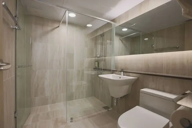 Kensington Deluxe (Remodeling Room / No Kitchenette)