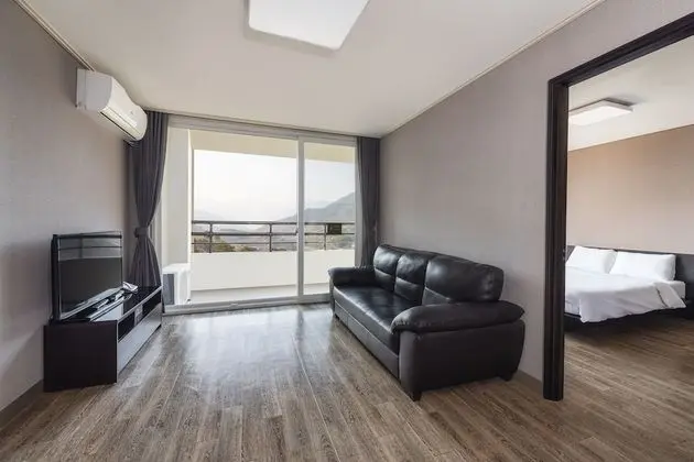 Deluxe Oda, 1 Yatak Odası, Dağ Manzaralı (Bed Type Randomly Assigned)