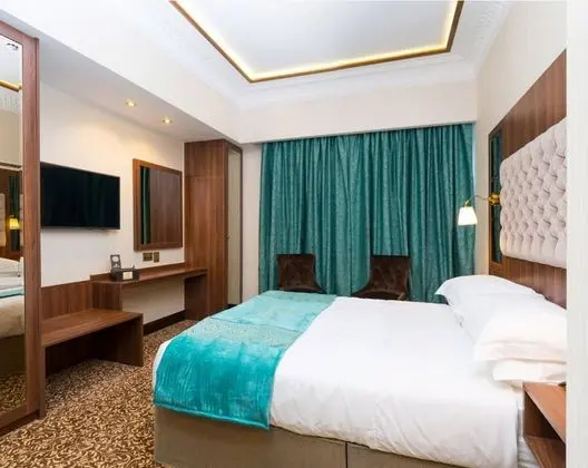 Luxury Tek Büyük veya İki Ayrı Yataklı Oda