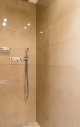 Luxury Tek Büyük veya İki Ayrı Yataklı Oda