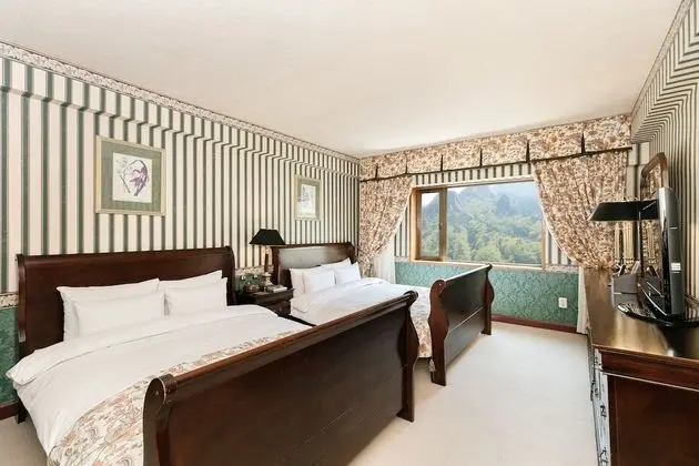 Süit (Randomly assigned Room)
