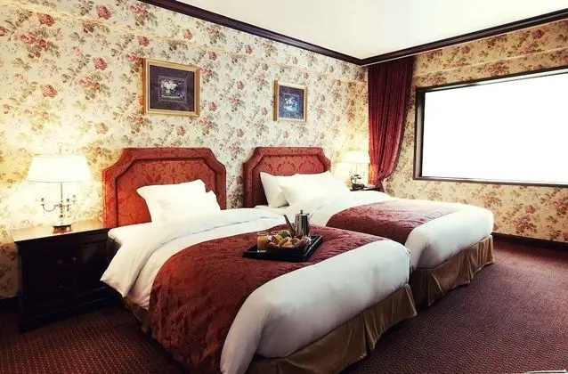 Süit (Randomly assigned Room)