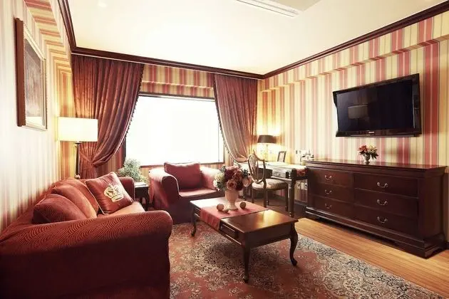 Süit (Randomly assigned Room)