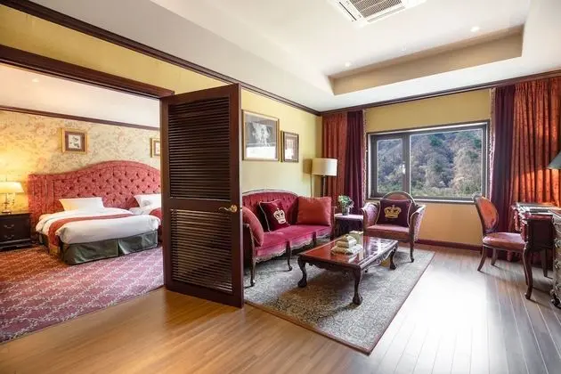 Süit (Randomly assigned Room)
