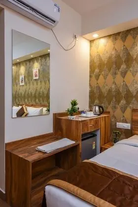 Classic Tek Büyük Yataklı Oda, 1 Çift Kişilik Yatak, Sigara İçilebilir, Şehir Manzaralı