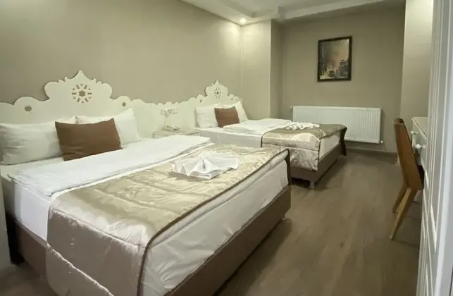 Standard Üç Kişilik Oda