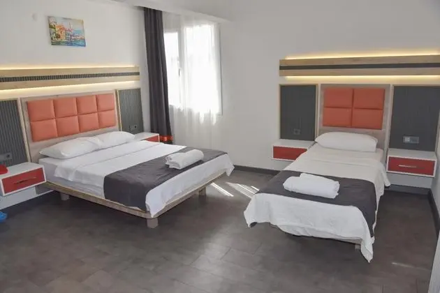 Üç Kişilik Oda, Şehir Manzaralı, Balkonlu