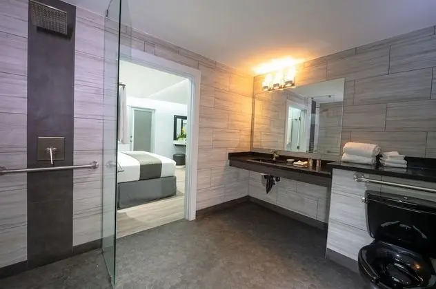 Premier Oda, 1 En Büyük (King) Boy Yatak, Balkon, Bahçe Manzaralı