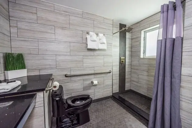 Premier Oda, 1 En Büyük (King) Boy Yatak, Balkon, Bahçe Manzaralı