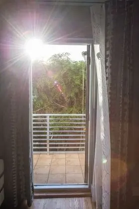 Premier Oda, 1 En Büyük (King) Boy Yatak, Balkon, Bahçe Manzaralı