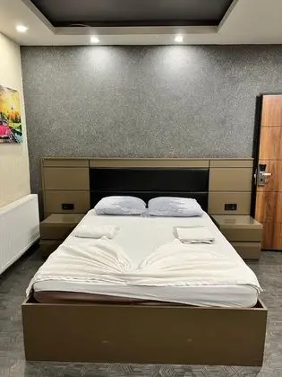 Luxury Suite
