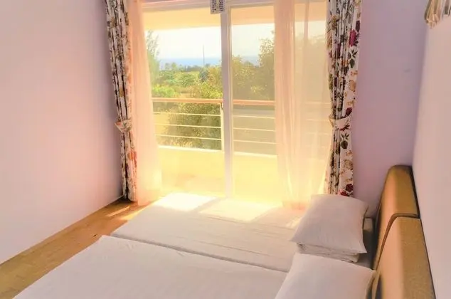 Family Oda, Okyanus Manzaralı (A1-1 double bed and 4 Japanese futons)