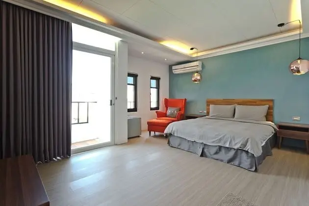 Deluxe Dört Kişilik Oda (2F)