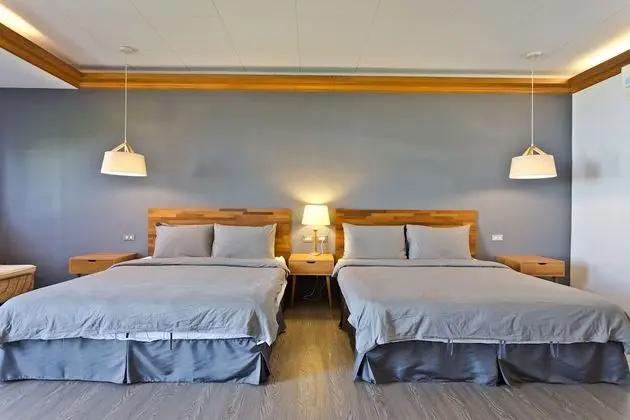 Deluxe Dört Kişilik Oda (2F)