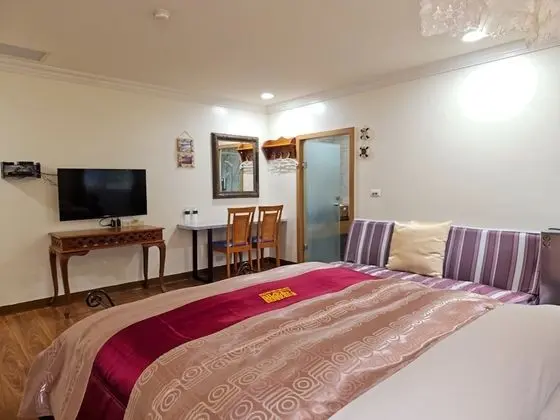 Deluxe Tek Büyük Yataklı Oda