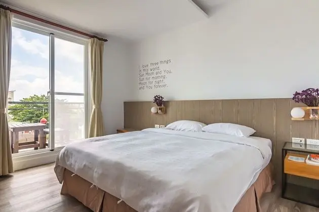 Tek Büyük Yataklı Oda, Balkon, Dağ Manzaralı