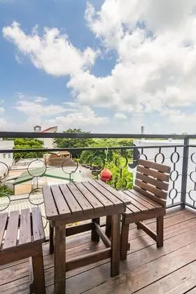 Tek Büyük Yataklı Oda, Balkon, Dağ Manzaralı