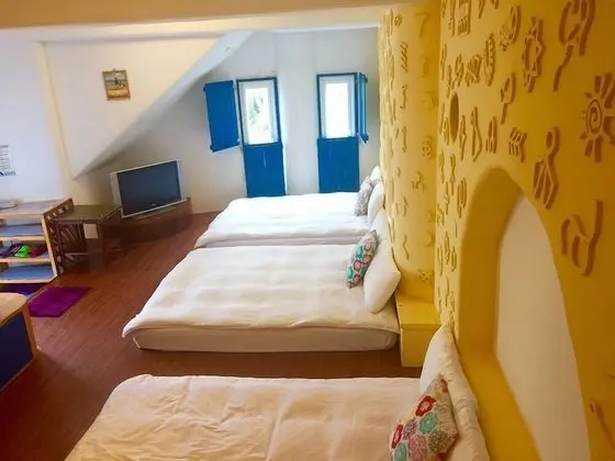 Family Üç Kişilik Oda