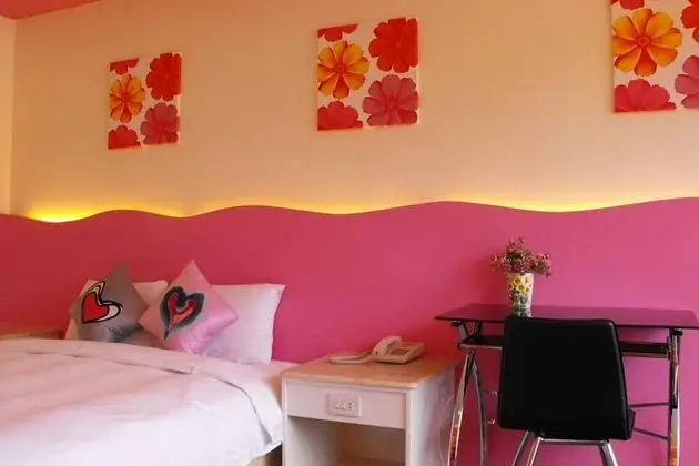 Romantic Tek Büyük Yataklı Oda