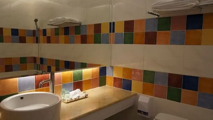 Romantic Tek Büyük Yataklı Oda