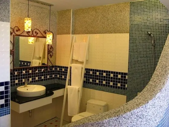 Tek Büyük Yataklı Oda, Göl Manzaralı
