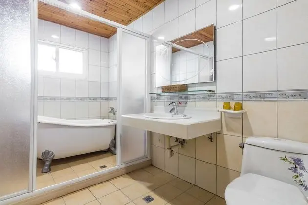 Basic Dört Kişilik Oda, Jakuzi, Dağ Manzaralı