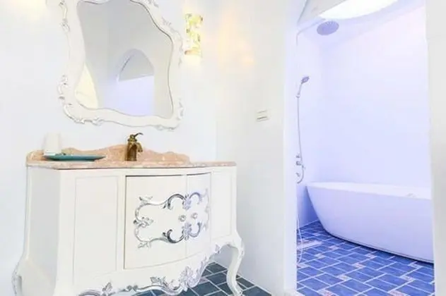 Deluxe Tek Büyük Yataklı Oda, Küvet