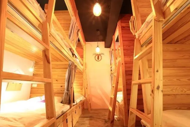 Standard Ortak Ranzalı Oda, Sadece kadınlar için (8 bed)