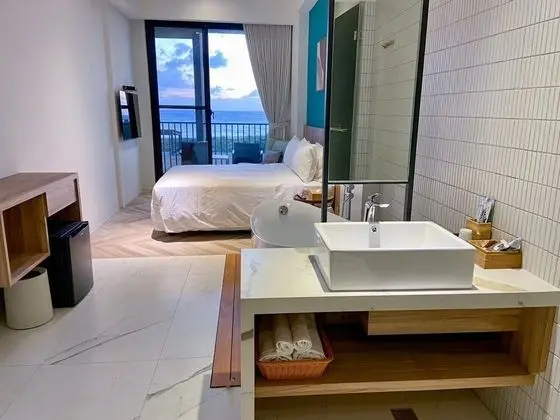 Comfort Tek Büyük Yataklı Oda, Balkon, Deniz Manzaralı