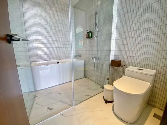 Superior Tek Büyük Yataklı Oda, 1 Çift Kişilik Yatak, Balkon, Okyanus Manzaralı