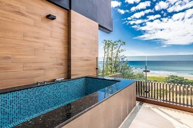 Deluxe Tek Büyük Yataklı Oda, Deniz Manzaralı