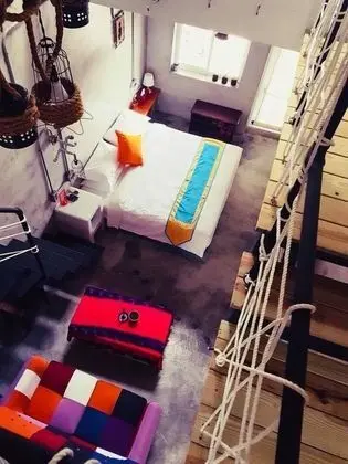 Dört Kişilik Oda