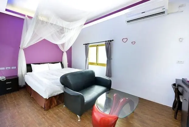 Honeymoon Tek Büyük Yataklı Oda