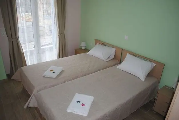 Apart Daire, Bahçe Manzaralı